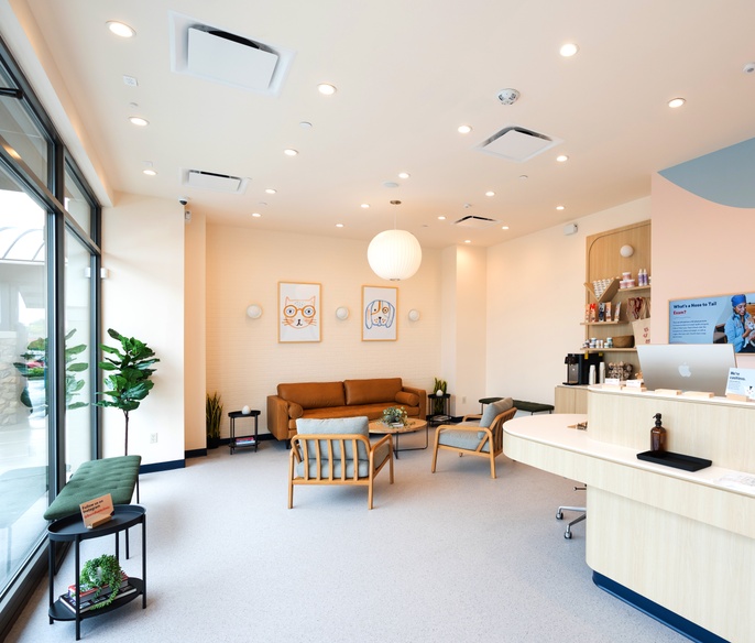 Bond Vet Paramus Lobby